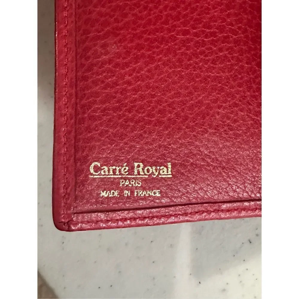 Carre Royal Women's Leather Trifold Kiss Lock Wallet Red